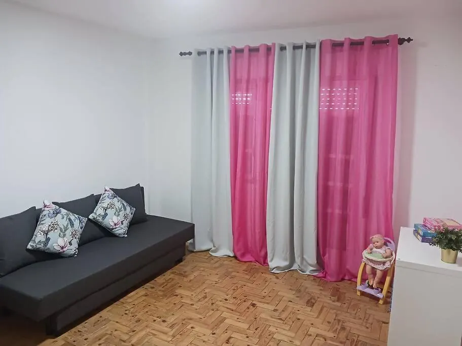 Simpatico Apartamento No Centro Lisbon Portugal