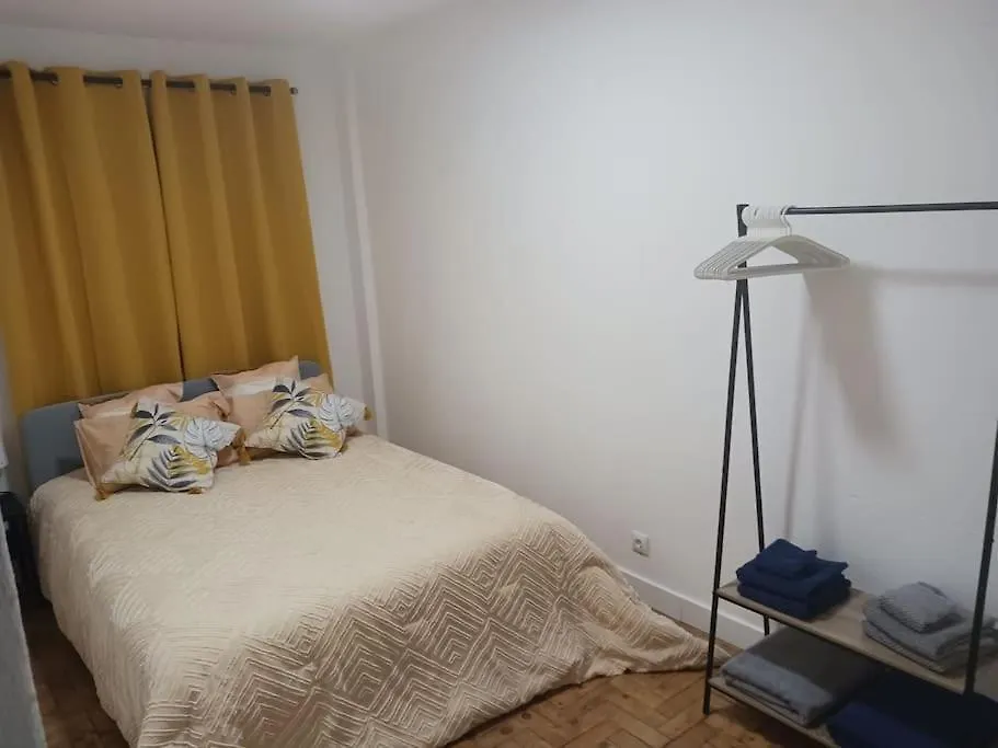 Simpatico Apartamento No Centro Lisbon 0*,  Portugal