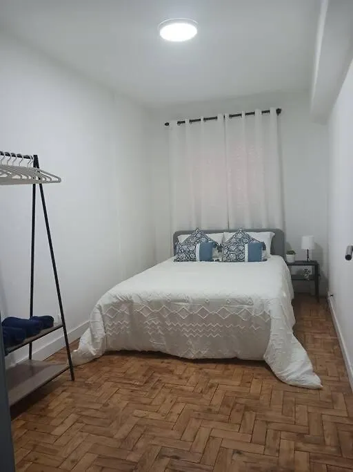 Simpatico Apartamento No Centro Lisbon 0*,